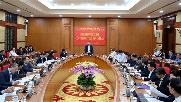 Phát triển khoa học, công nghệ phải hướng mạnh vào việc giải quyết những bài toán thực tiễn