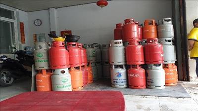 Trà Vinh phát hiện 2 cơ sở kinh doanh khí dầu mỏ giấy phép hết hạn