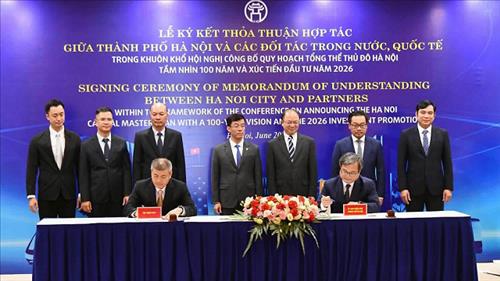 Hà Nội ký 18 biên bản ghi nhớ hợp tác về khoa học công nghệ, đổi mới sáng tạo và chuyển đổi số