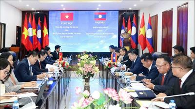 Kiện toàn nhân sự Ủy ban hợp tác Việt Nam - Lào