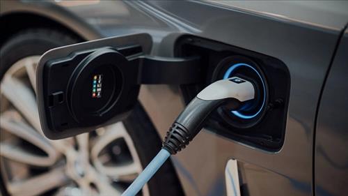Ô tô điện được miễn lệ phí trước bạ lần đầu đến hết năm 2030
