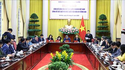 Văn phòng Chủ tịch nước họp báo Công bố Lệnh của Chủ tịch nước về 13 luật