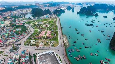 Quản lý tài nguyên, bảo vệ môi trường và ứng phó với biến đổi khí hậu