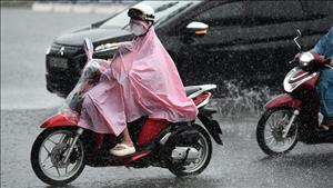 Bắc Bộ mưa dông, Trung Bộ và Nam Bộ ngày nắng, có nơi nắng nóng