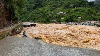 Thủ tướng chỉ đạo ứng phó với mưa lũ ở miền núi, trung du Bắc Bộ