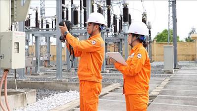 Mức giá bán lẻ điện bình quân tối đa là 2.444,09 đồng/kWh