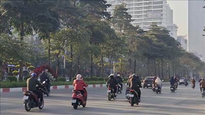 Bắc Bộ rét về đêm, Trung Bộ có mưa vài nơi, Nam Bộ ngày nắng