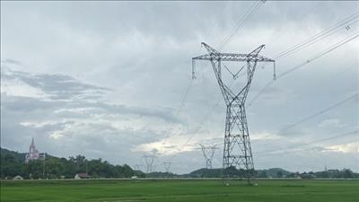 Hoàn thành đường dây 500kV đấu nối NMNĐ BOT Nghi Sơn 2 vào hệ thống điện quốc gia