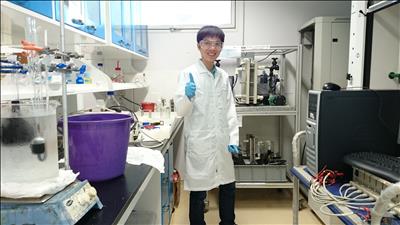 Ước mơ chinh phục nguồn năng lượng tái tạo của chàng tiến sĩ 9x Việt Nam