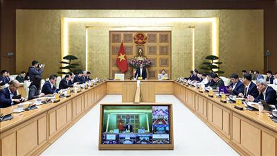 Thủ tướng: Thần tốc hơn nữa triển khai “Chiến dịch Quang Trung” xây, sửa nhà cho người dân