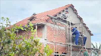 Hoàn thành việc xây, sửa lại nhà cho người dân vùng bão lũ trước ngày 15/1