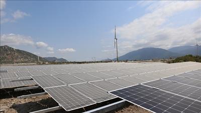 Đối tác Nga tìm hiểu đầu tư nhà máy nhiệt điện 2.000 MW tại Ninh Thuận