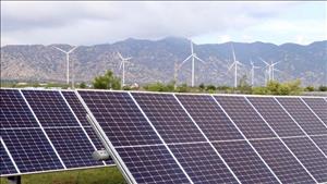 Nghị quyết 70-NQ/TW: Cơ chế cho chuyển dịch năng lượng bền vững