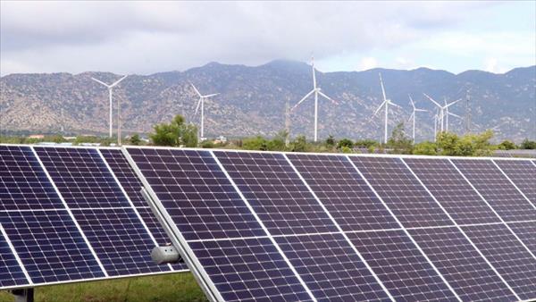 Nghị quyết 70-NQ/TW: Cơ chế cho chuyển dịch năng lượng bền vững