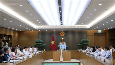 Quyết liệt tháo gỡ vướng mắc, thúc đẩy các dự án năng lượng trọng điểm, bảo đảm điện cho tăng trưởng