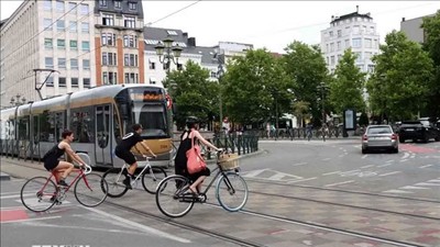 Nắng nóng cực đoan tiếp tục ảnh hưởng nặng nề đến các nước châu Âu