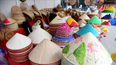 Khuyến khích hình thành tổ chức trung tâm chuỗi ngành nghề nông thôn