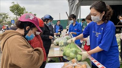 Tháo gỡ khó khăn cho lưu thông hàng hóa và thúc đẩy tiêu thụ nông sản