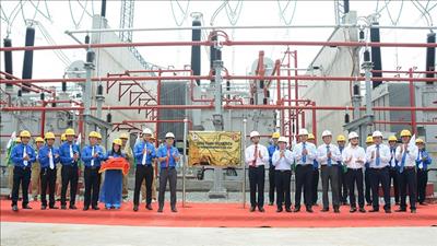 Gắn biển tại công trình trạm biến áp 500kV Mỹ Tho, Tiền Giang