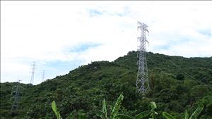 Tập trung nguồn lực, quyết tâm hoàn thành đường dây 220kV Krông Buk - Nha Trang mạch 2 theo kế hoạch