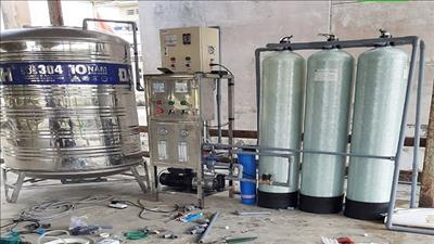 Máy lọc nước nhiễm mặn thành nước sinh hoạt cho các tỉnh ĐBSCL