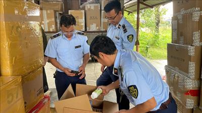 Tăng cường đấu tranh chống buôn lậu, gian lận thương mại và hàng giả
