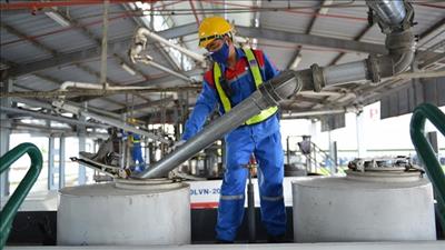 Petrovietnam hoàn thiện phương án phòng chống dịch ở mức cao hơn, giữ vững hoạt động SXKD