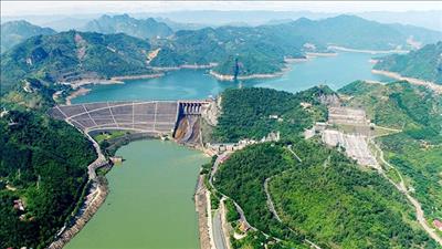EVN chuẩn bị công tác phòng chống thiên tai và tìm kiếm cứu nạn năm 2020