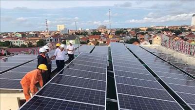 Công khai khả năng đấu nối giải tỏa công suất điện mặt trời mái nhà