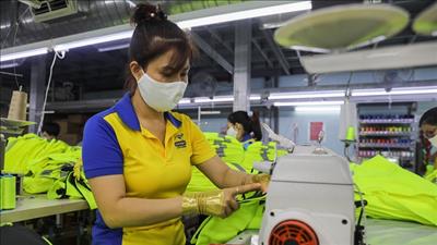 Cấp bách triển khai Chương trình phục hồi và phát triển kinh tế - xã hội