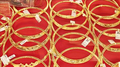 Bảng giá tại các công ty vàng bạc đá quý ngày 5/11