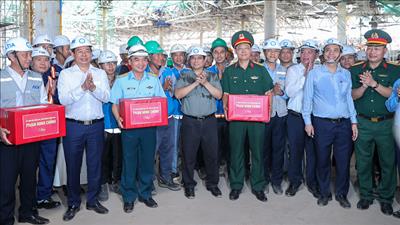 Thủ tướng Chính phủ Phạm Minh Chính trả lời phỏng vấn báo chí nhân năm mới 2026