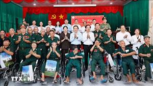 Chủ tịch Quốc hội Trần Thanh Mẫn tri ân người có công tại Thành phố Hồ Chí Minh