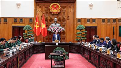 Thủ tướng: Làm chủ công nghệ chiến lược và đẩy mạnh thương mại hóa sản phẩm công nghiệp quốc phòng