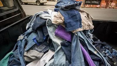 Nhật Bản đặt mục tiêu giảm 25% lượng rác thải quần áo vào năm 2030