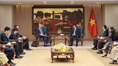 Thủ tướng tiếp đoàn cán bộ Quỹ Tiền tệ quốc tế