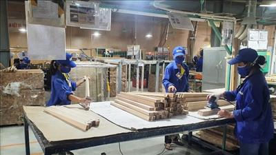 Ước tính nước ta xuất siêu 6,35 tỷ USD trong 4 tháng đầu năm 2023