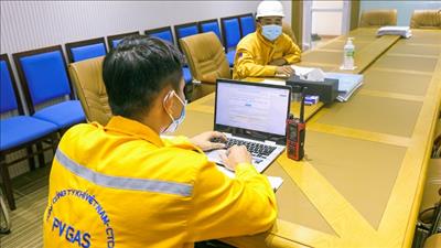 Thi đua lao động sáng tạo để thúc đẩy sản xuất kinh doanh phát triển