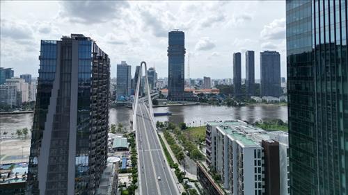 Đào tạo nhân lực chất lượng cao cho Trung tâm tài chính quốc tế