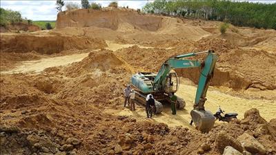  Xử lý nghiêm đối với các hành vi khai thác khoáng sản trái phép