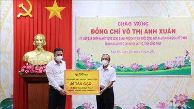 Tập đoàn T&T Group tiếp tục hỗ trợ một số tỉnh phía Nam chống dịch