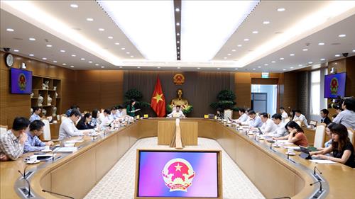 Khẩn trương đưa Trung tâm tài chính quốc tế vào vận hành