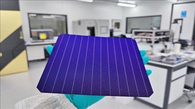 Tế bào quang điện lập kỷ lục hiệu suất