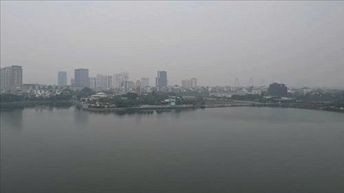 Bắc Bộ mưa dông; Trung Bộ và Nam Bộ trời nắng, có nơi nắng nóng