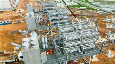 Làm chủ công nghệ lắp đặt, thí nghiệm tại TBA 500kV Thanh Hóa
