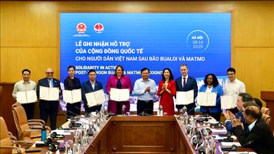 Cộng đồng quốc tế hỗ trợ 9,7 triệu USD giúp Việt Nam khắc phục hậu quả bão lũ