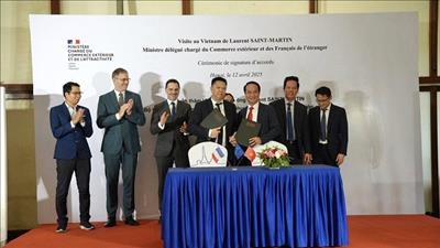 Việt Nam và Pháp ký kết các thỏa thuận hợp tác thúc đẩy đổi mới sáng tạo