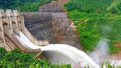 Tỉnh Quảng Ngãi tháo gỡ vướng mắc cho các dự án thủy điện