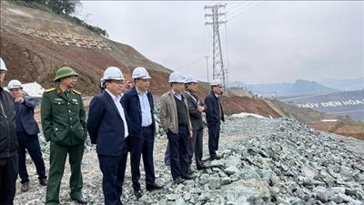 Kiểm tra công trường Nhà máy thủy điện Hòa Bình mở rộng