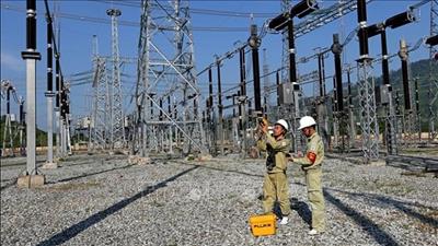 Giảm tổn thất điện năng trên lưới điện truyền tải: Giải bài toán kinh tế